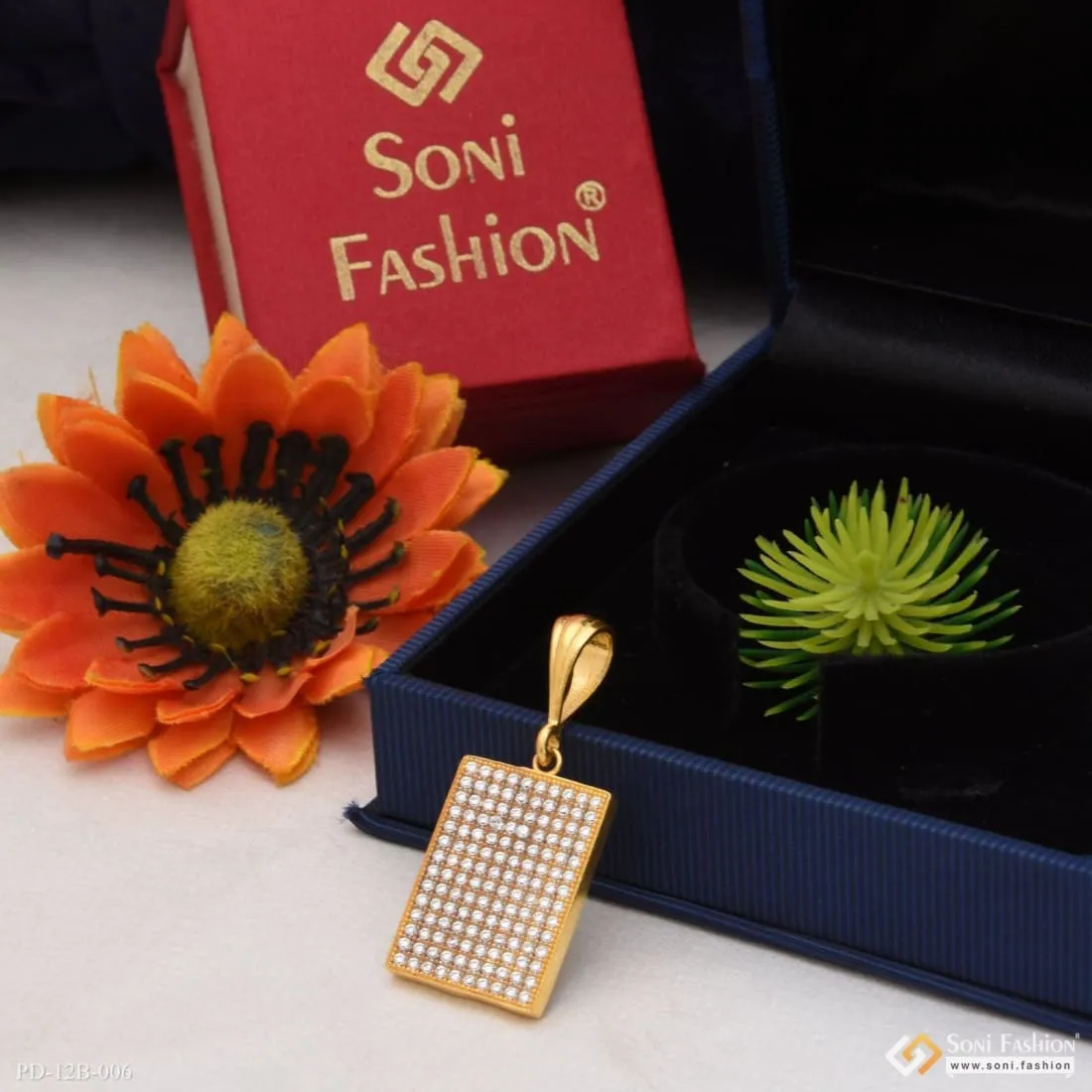 1 Gram Gold Forming Square with Diamond Finely Detailed Design Pendant - Style B006