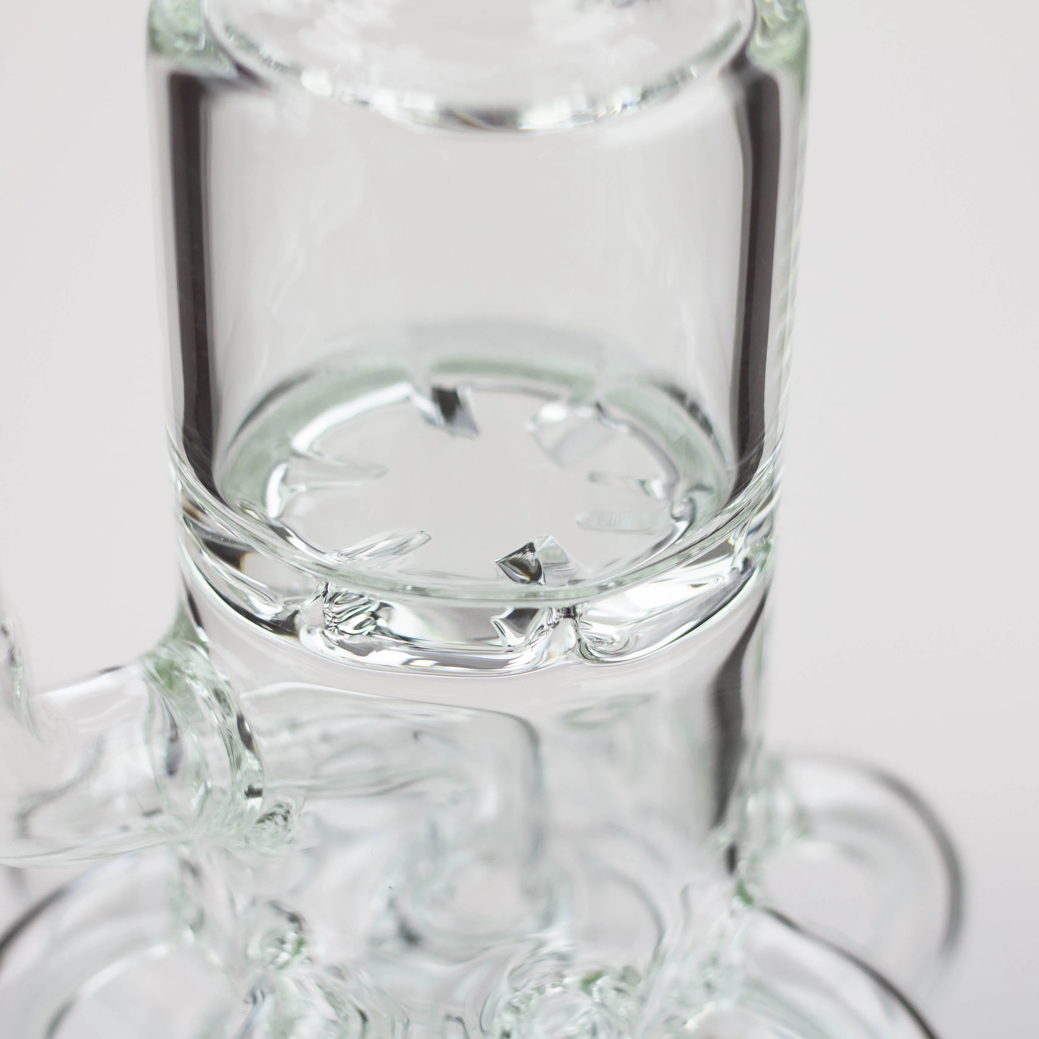 15" H2O Cyclon Diffuser Glass Water Recycler Bong