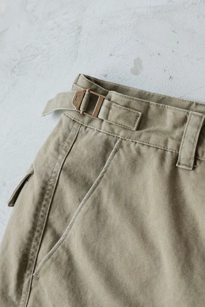 BEIGE  OVERSIZED CARGO SHORTS 🌟BEST BUY🌟