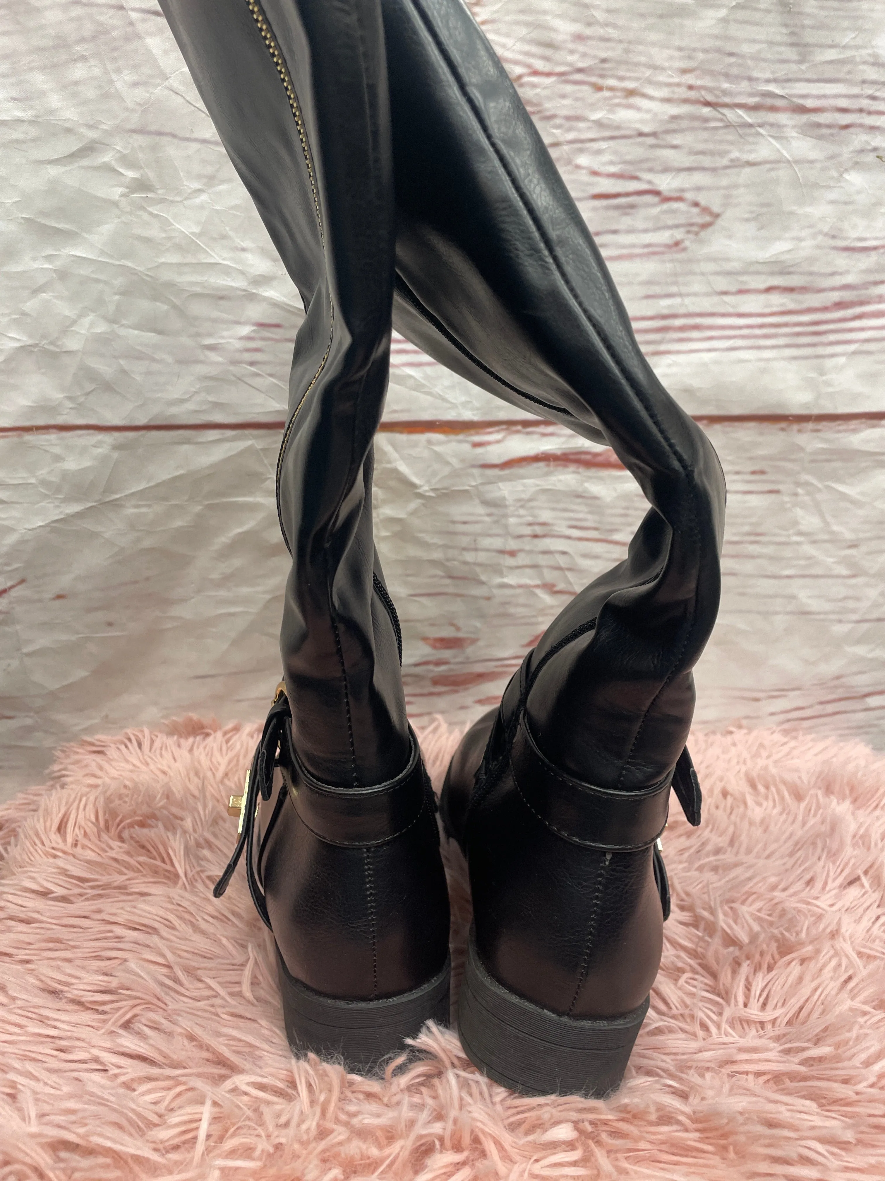 Boots Knee Heels By Just Fab  Size: 6.5
