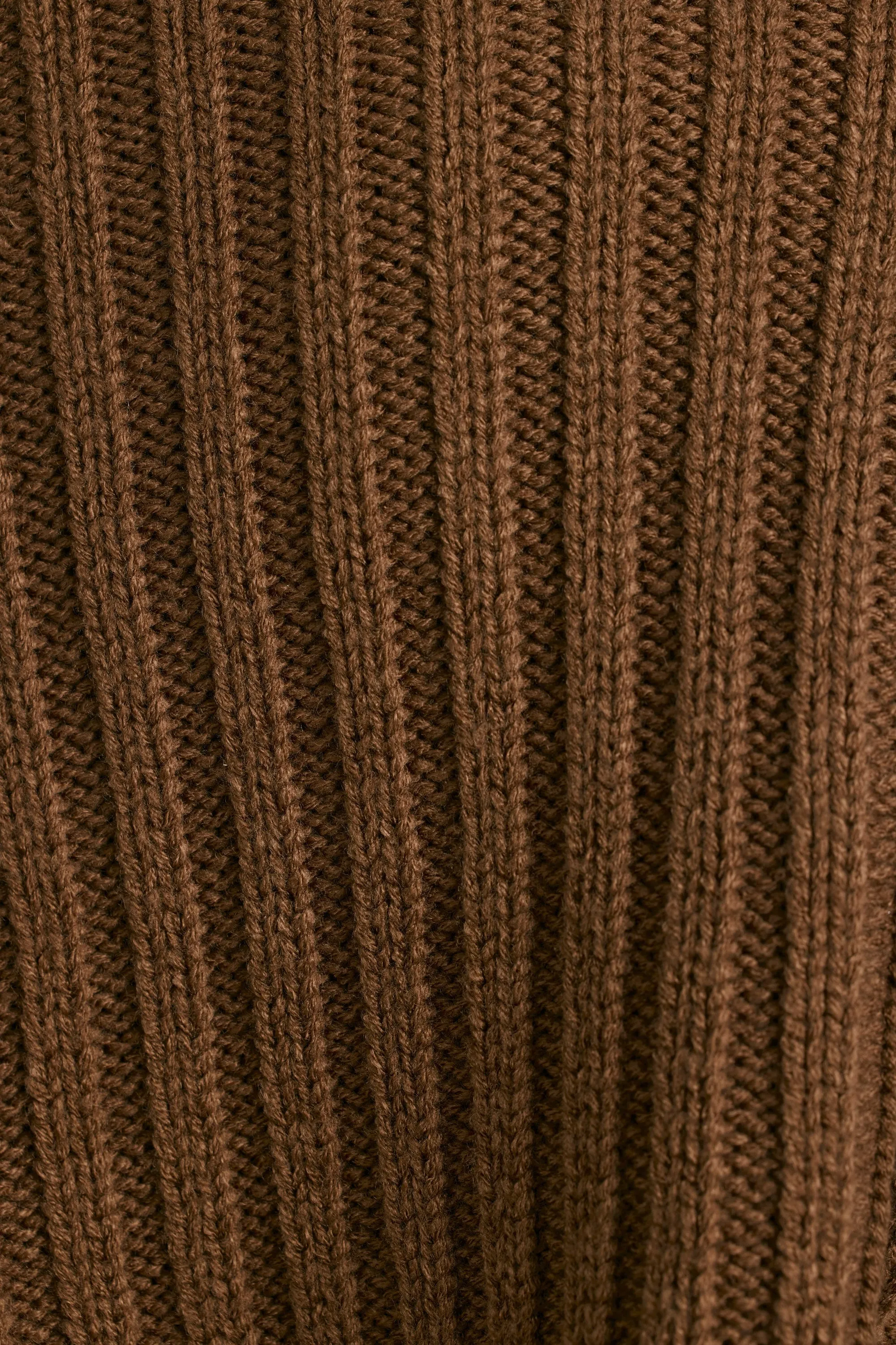Chunky Knit Shrug in Espresso