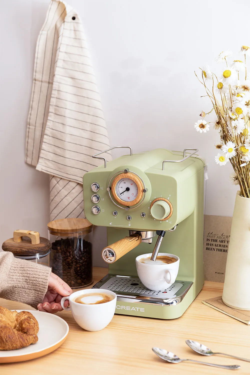 CREATE RETRO ESPRESSO COFFEE MAKER THERA MATT