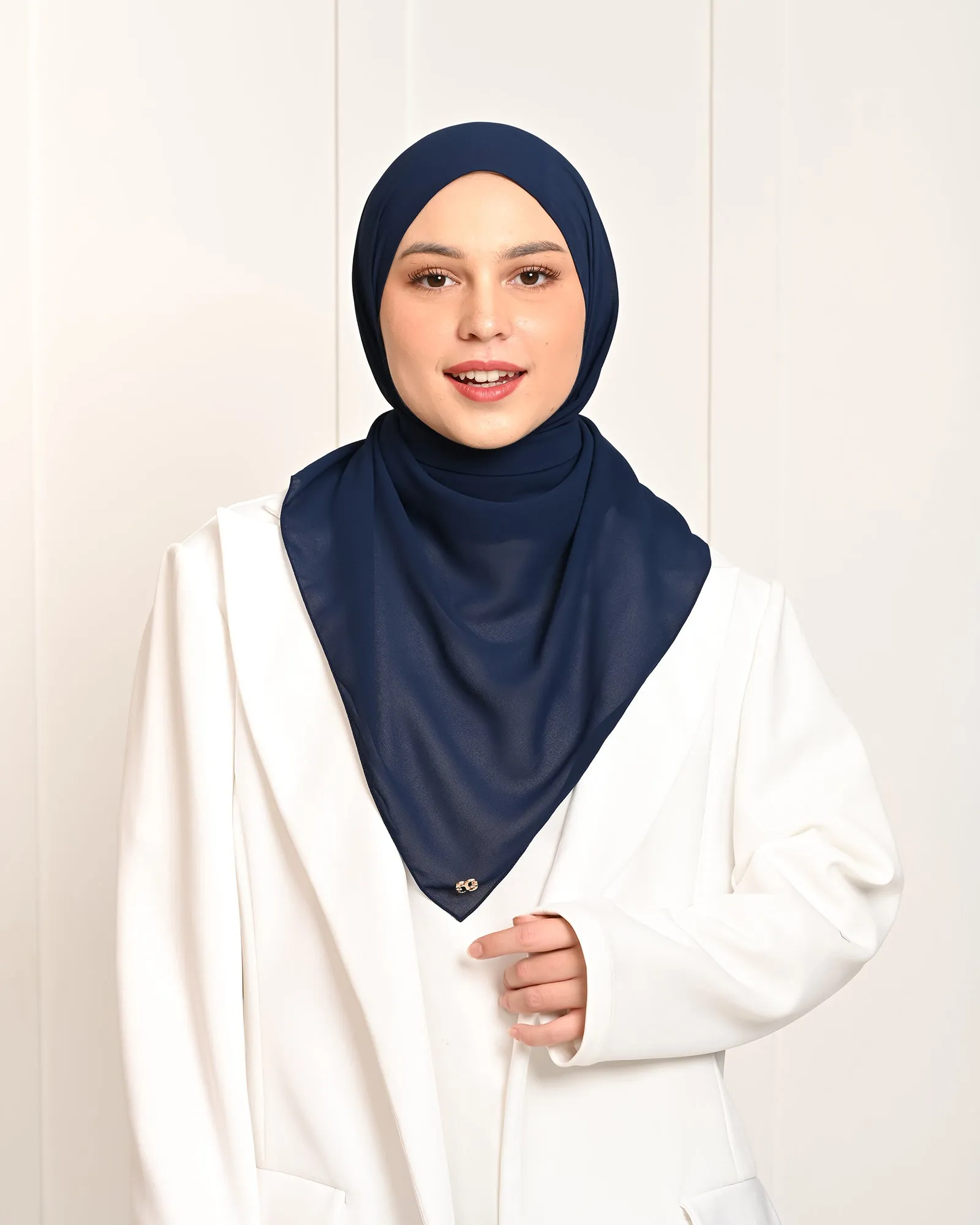 EVERYDAY CERUTY SHAWL