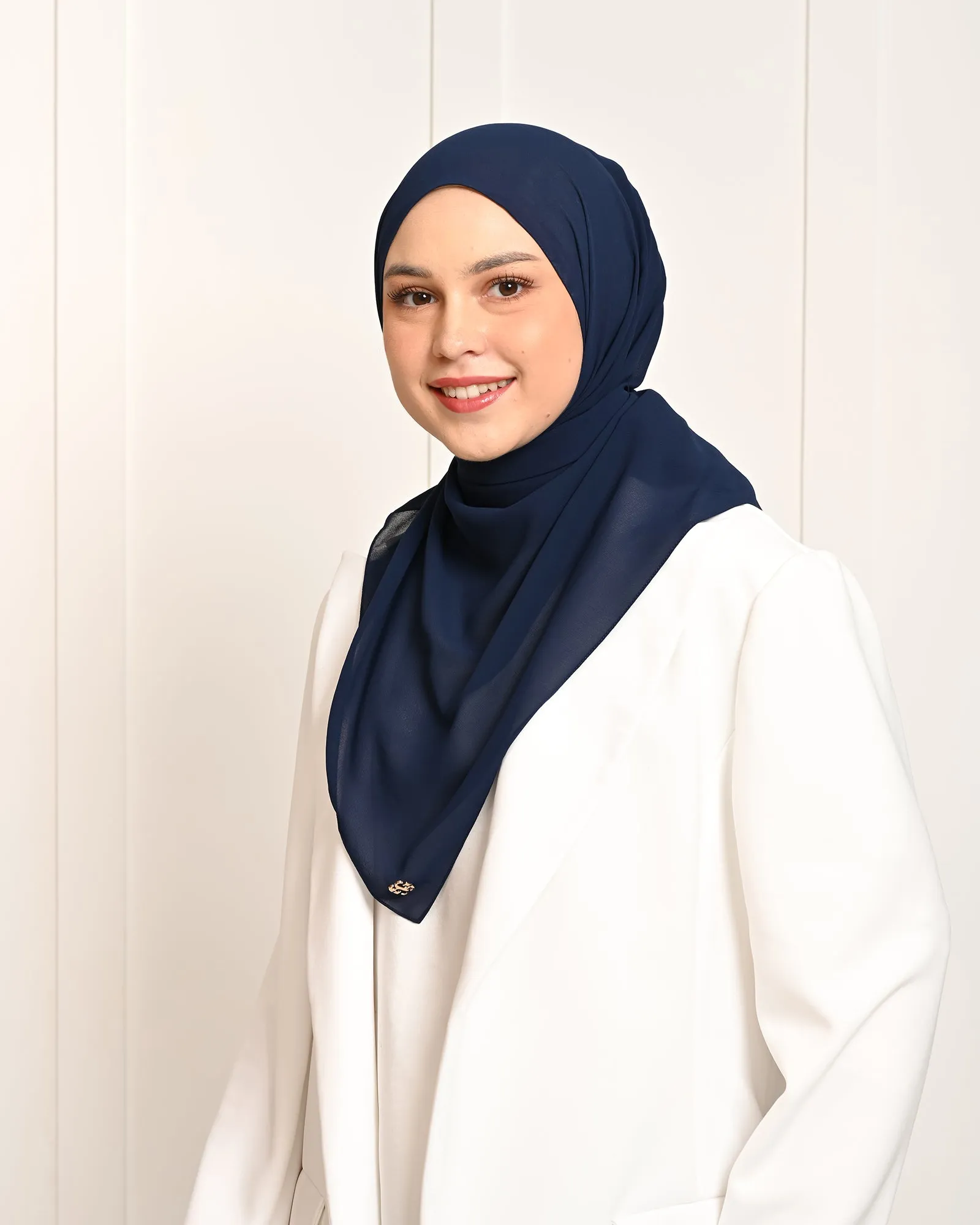 EVERYDAY CERUTY SHAWL