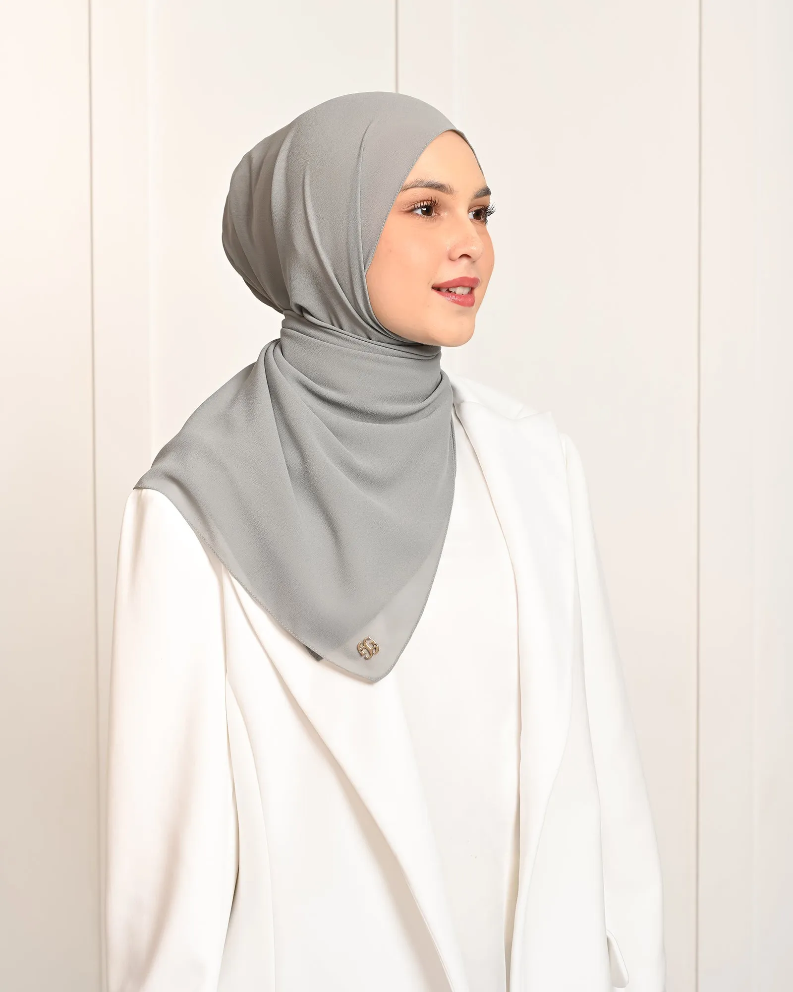 EVERYDAY CERUTY SHAWL