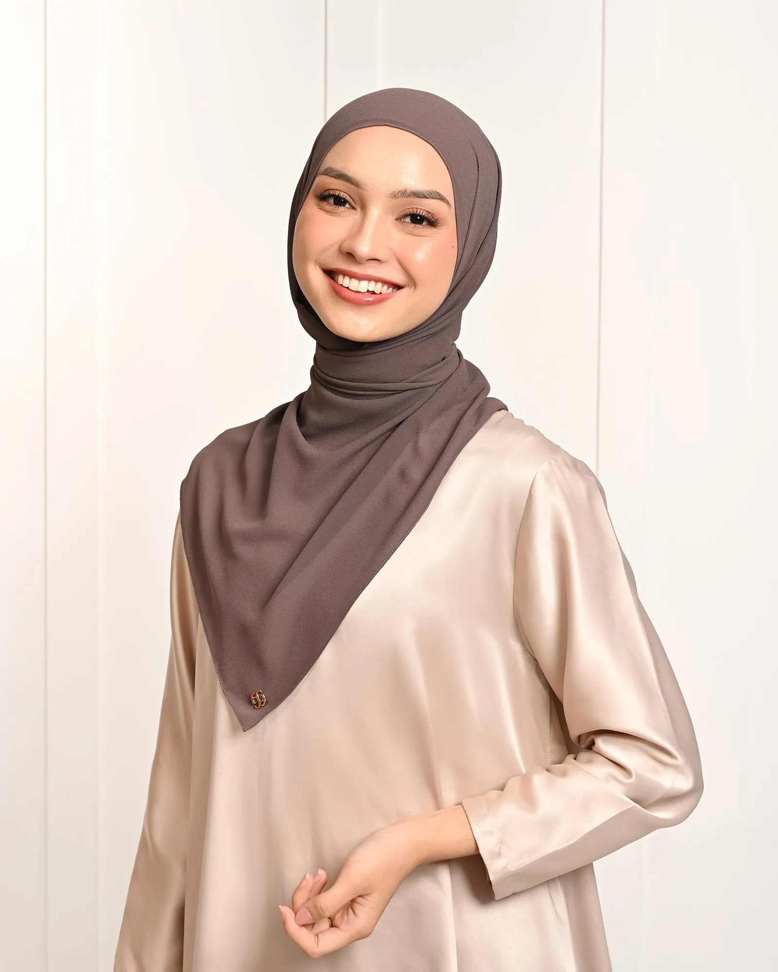 EVERYDAY CERUTY SHAWL