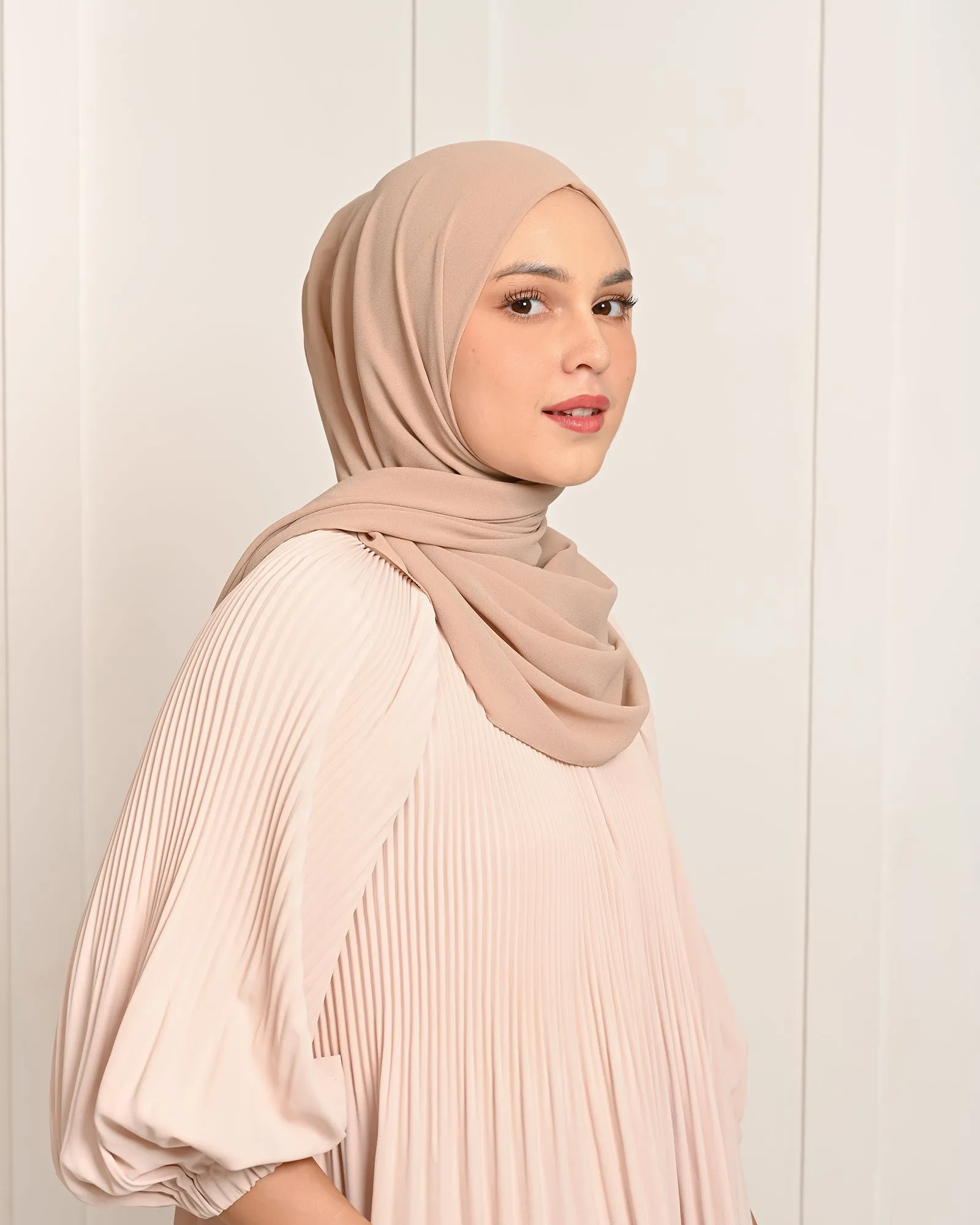 EVERYDAY CERUTY SHAWL