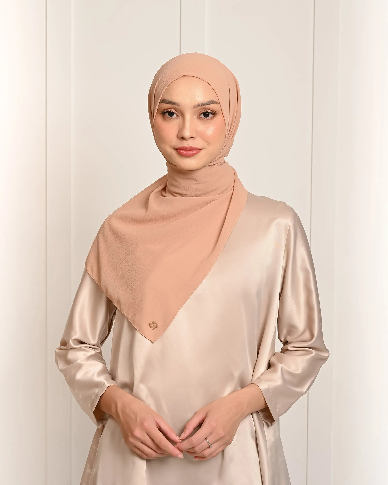 EVERYDAY CERUTY SHAWL