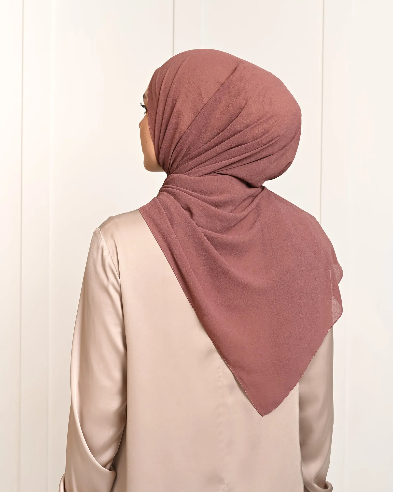 EVERYDAY CERUTY SHAWL