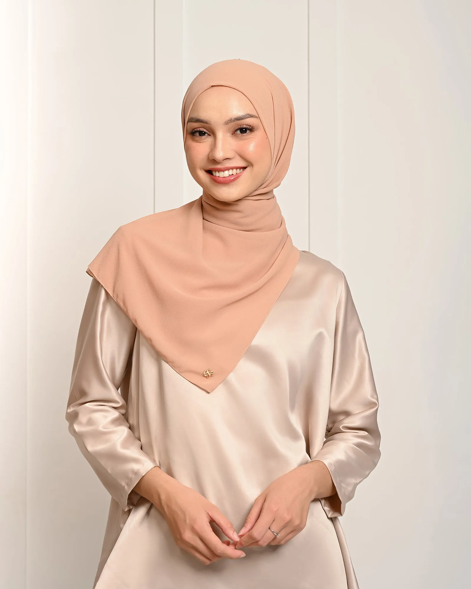 EVERYDAY CERUTY SHAWL