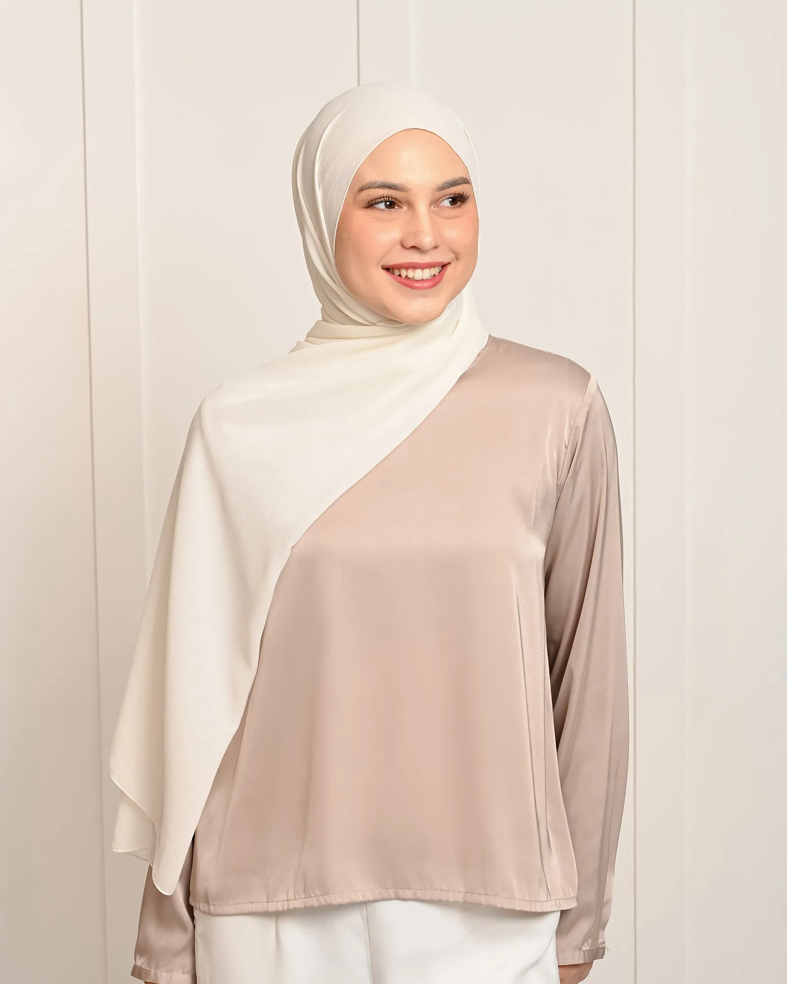 EVERYDAY CERUTY SHAWL