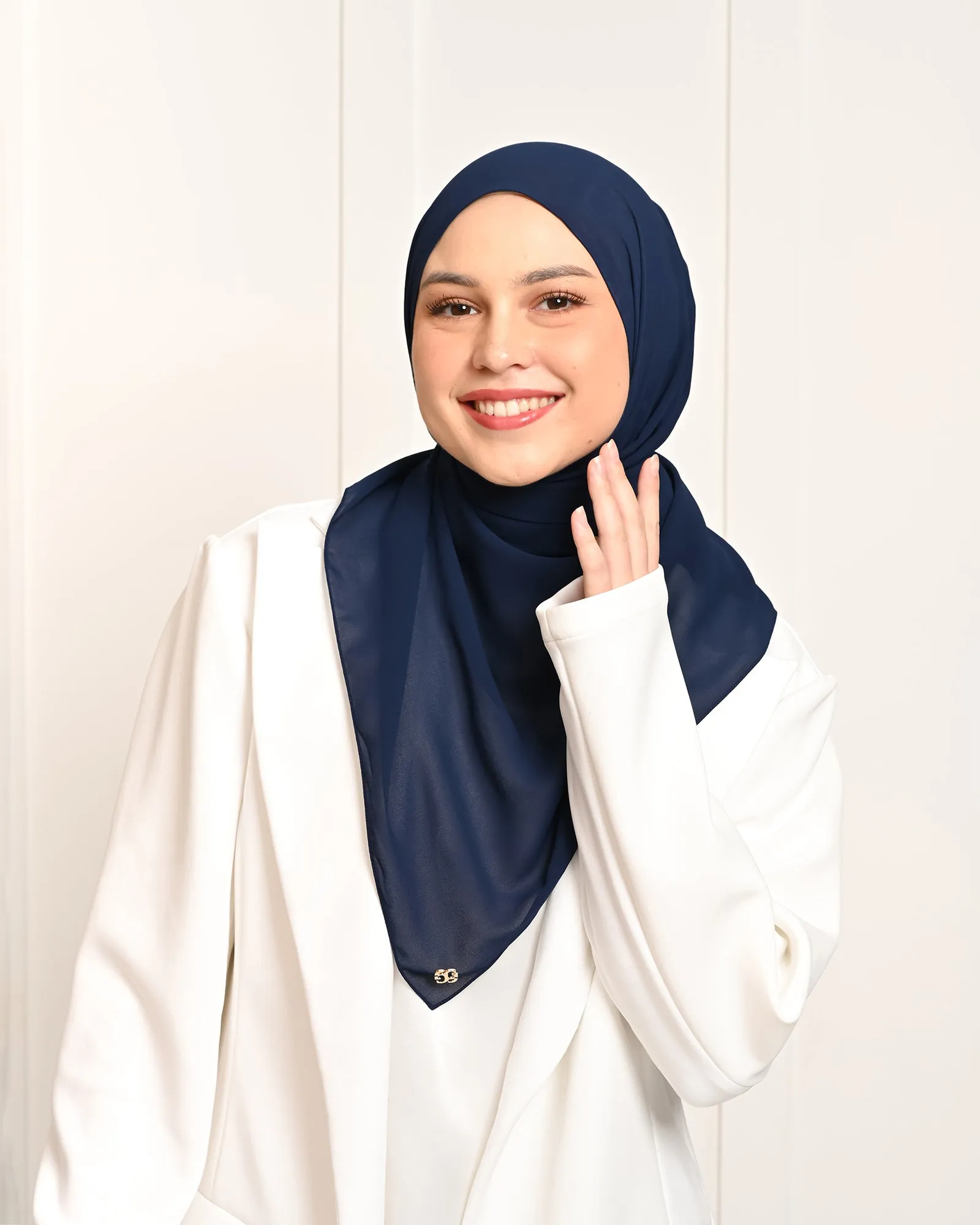 EVERYDAY CERUTY SHAWL