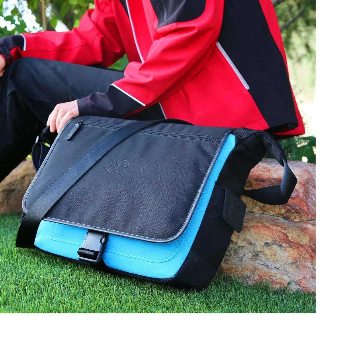 MacBook Messenger Bag
