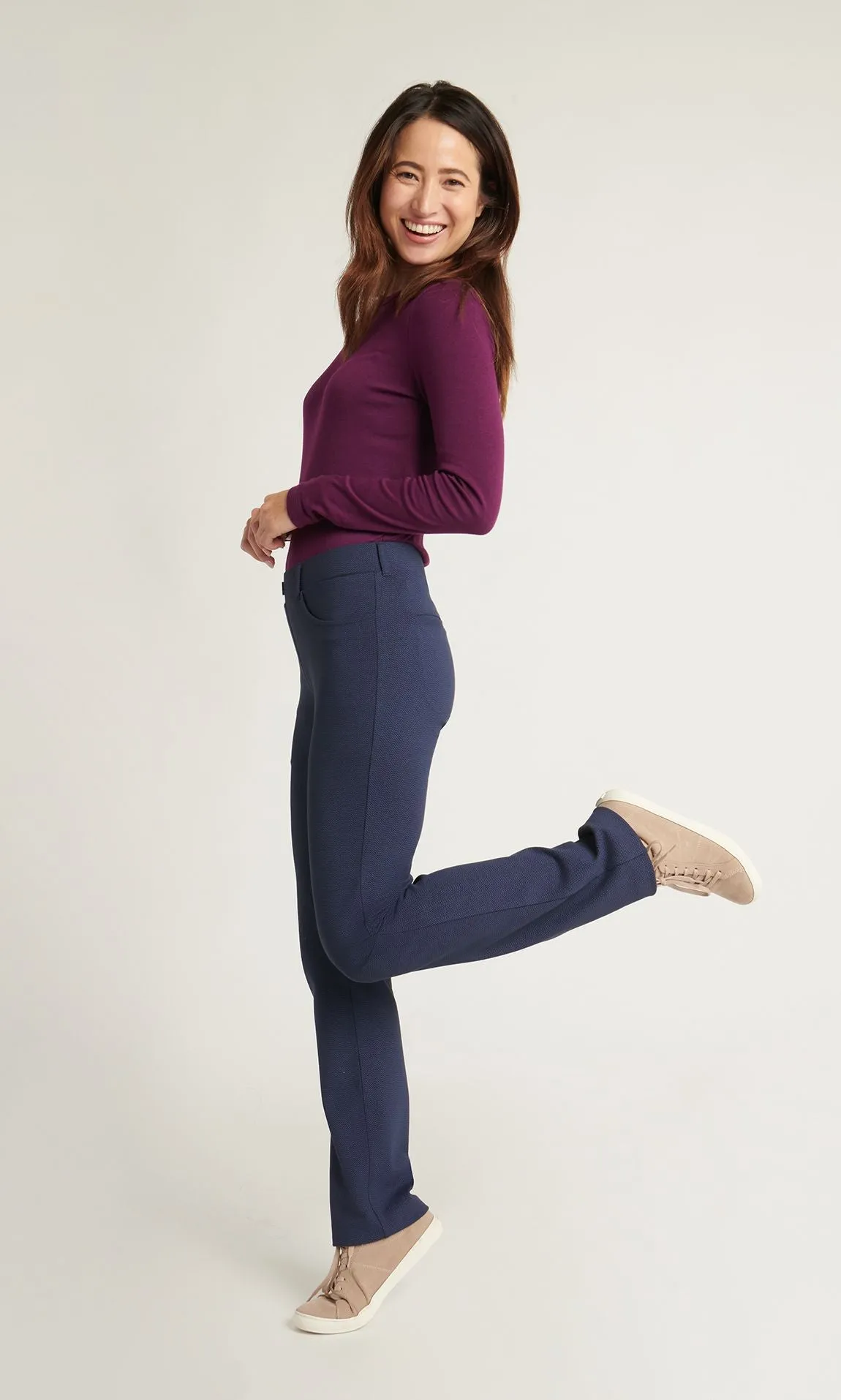 Straight-Leg | 7-Pocket Dress Pant Yoga Pants (Spectrum Dashed Herringbone)