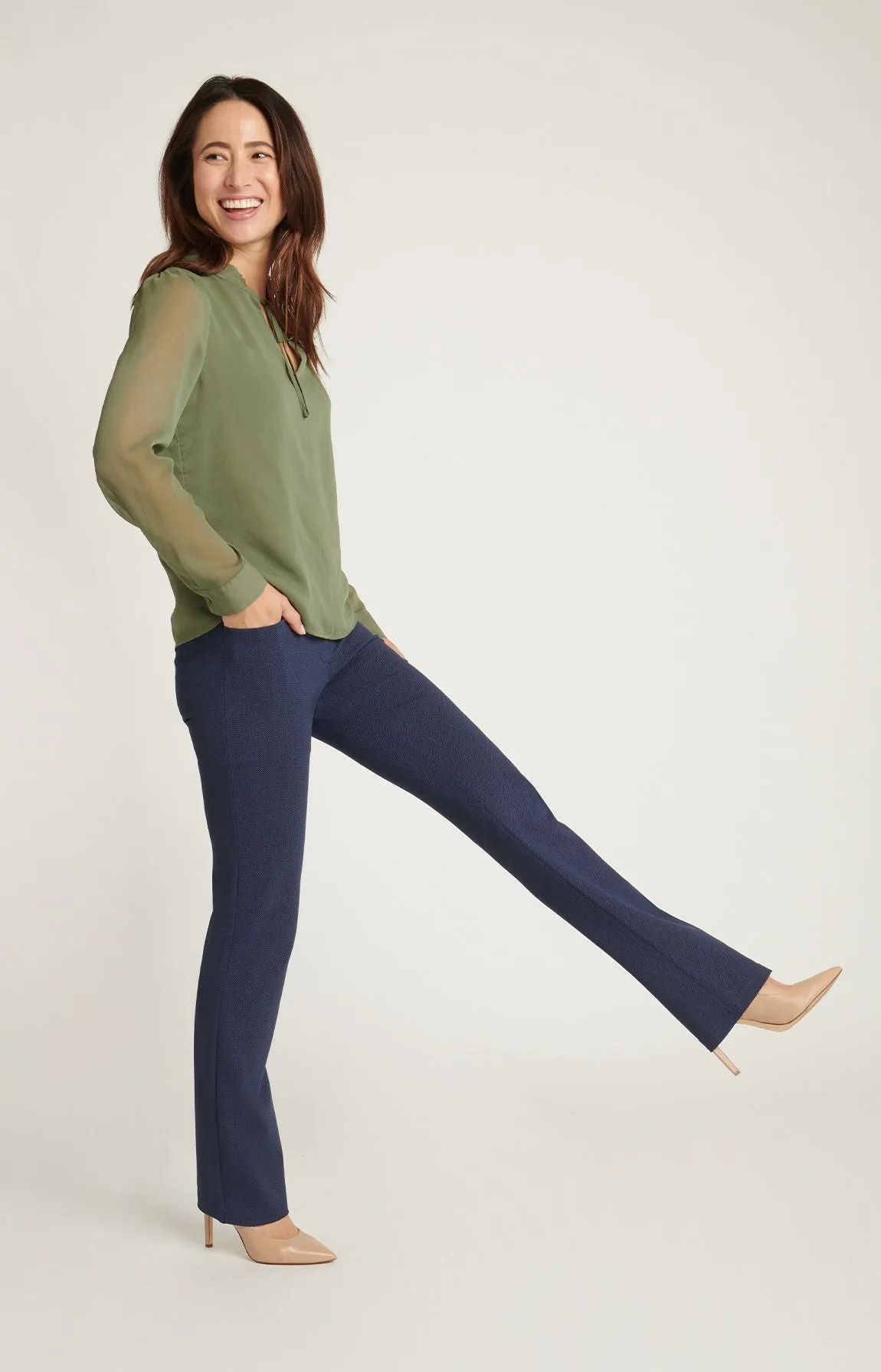 Straight-Leg | 7-Pocket Dress Pant Yoga Pants (Spectrum Dashed Herringbone)