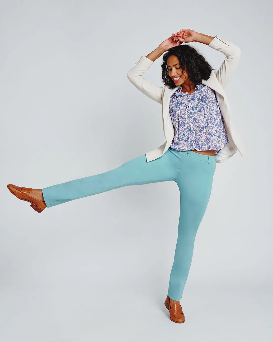 Straight-Leg | Two-Pocket Dress Pant Yoga Pants (Bluetiful)
